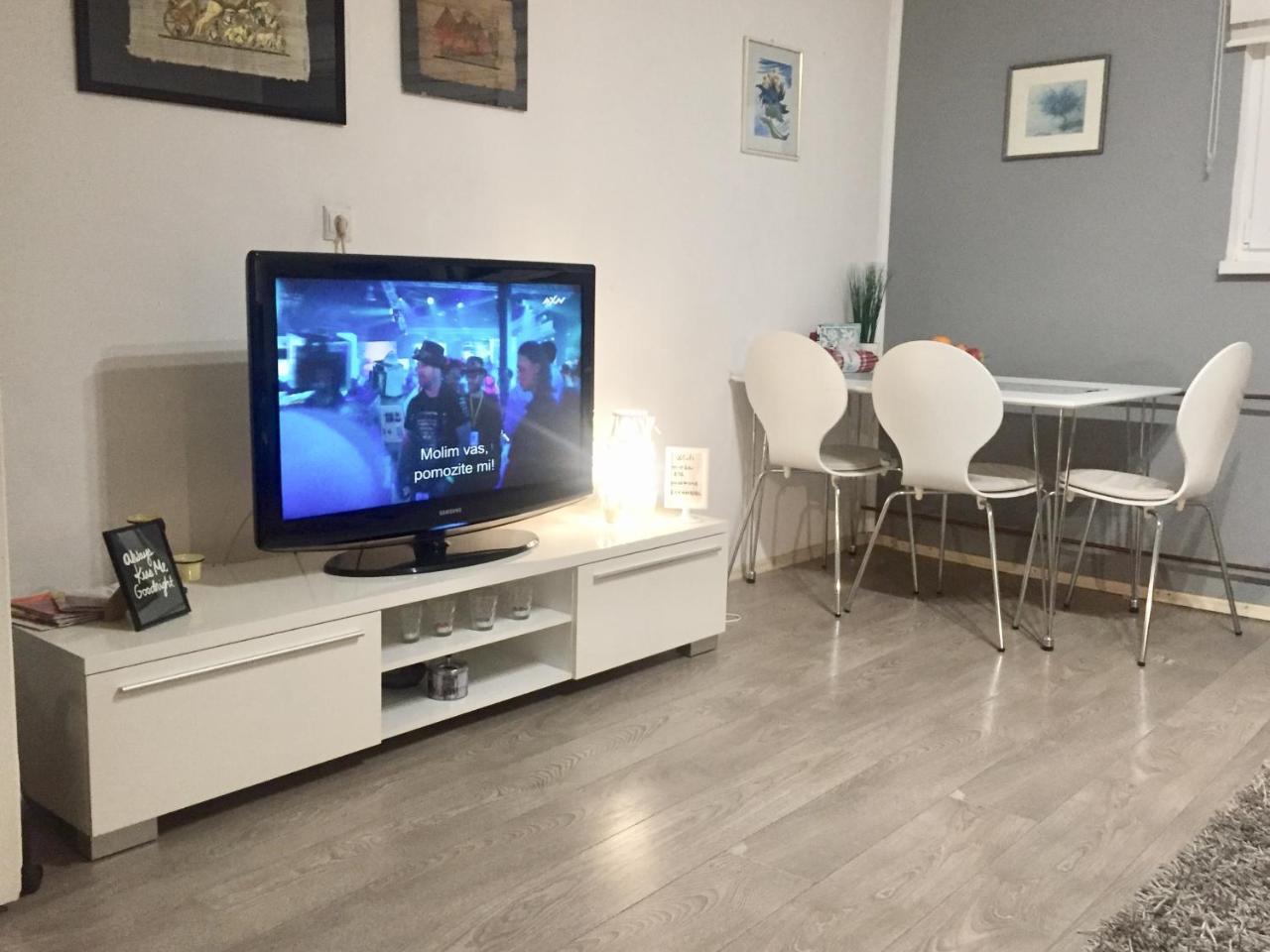 Apartment Inn Free Garage,Public Parking Σαράγεβο Εξωτερικό φωτογραφία